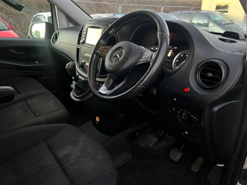 MERCEDES-BENZ VITO