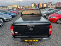 NISSAN NAVARA