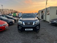 NISSAN NAVARA