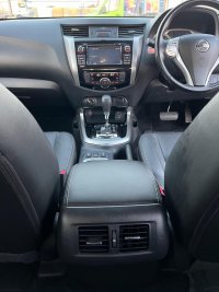 NISSAN NAVARA