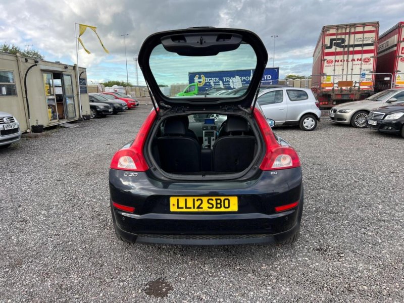 VOLVO C30