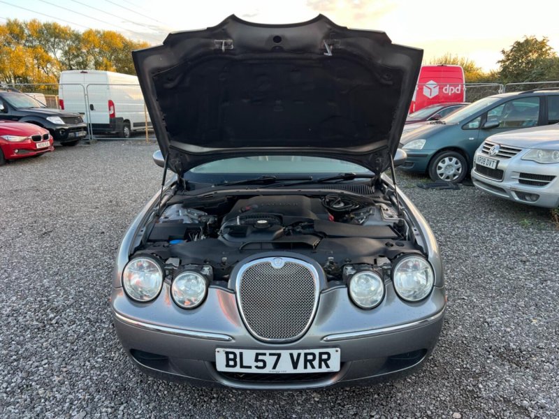 JAGUAR S-TYPE