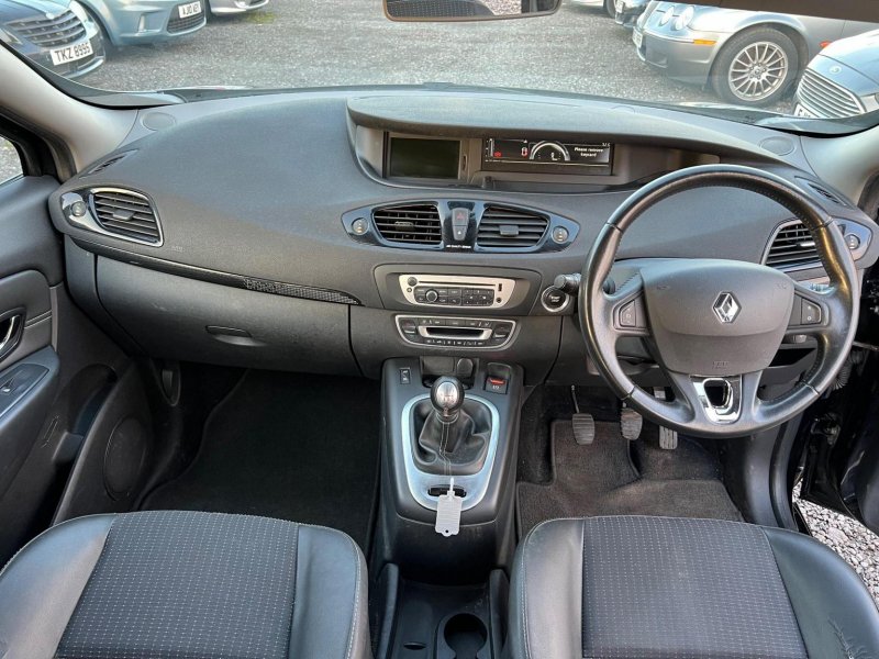 RENAULT SCENIC