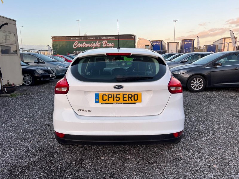 FORD FOCUS