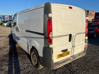 VAUXHALL VIVARO