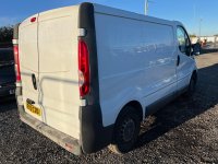 VAUXHALL VIVARO