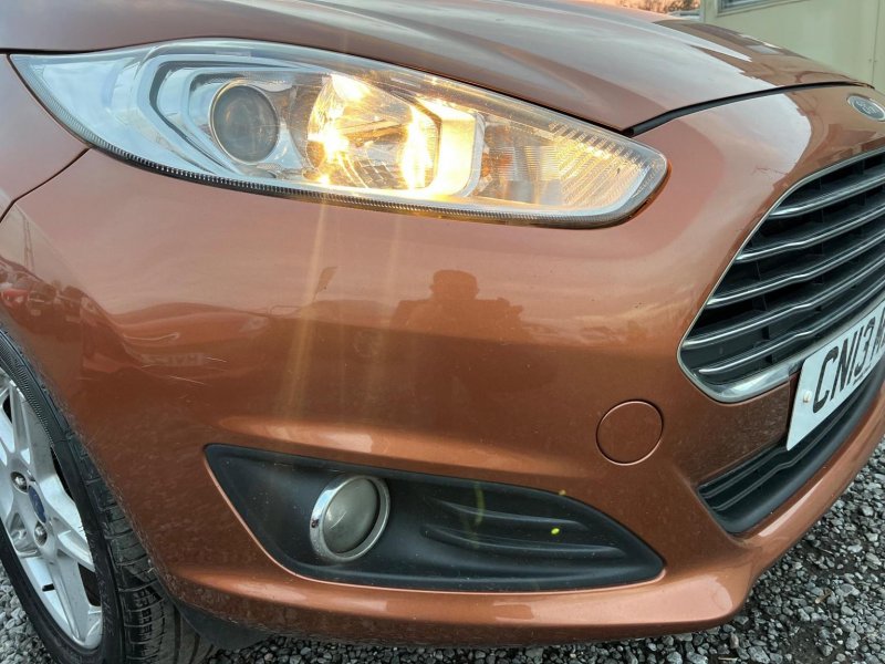 FORD FIESTA