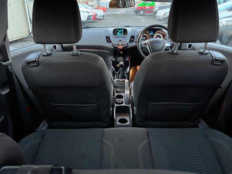 FORD FIESTA