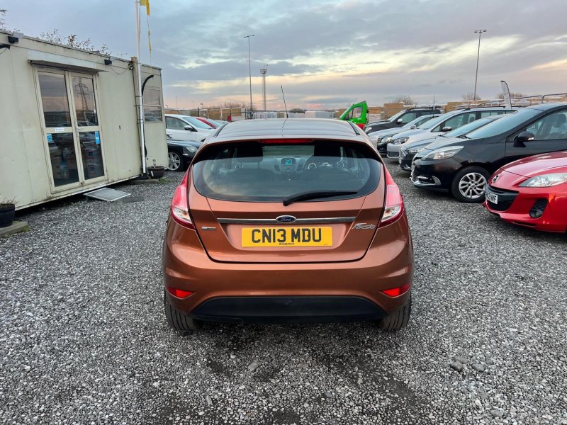 FORD FIESTA