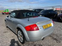 AUDI TT