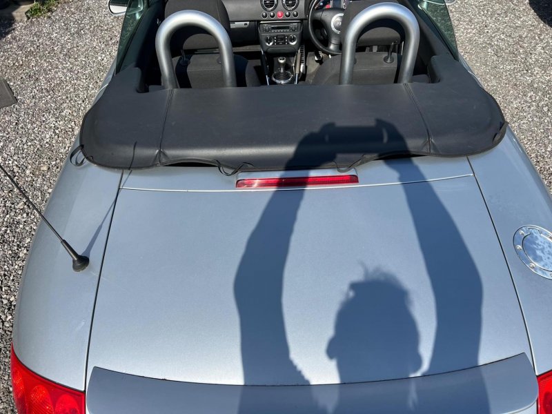 AUDI TT
