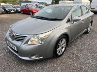 TOYOTA AVENSIS