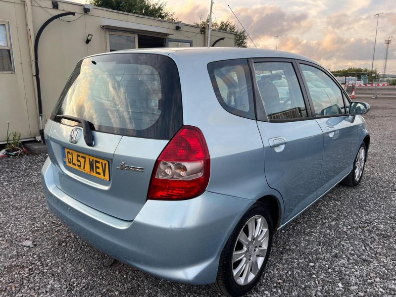 HONDA JAZZ