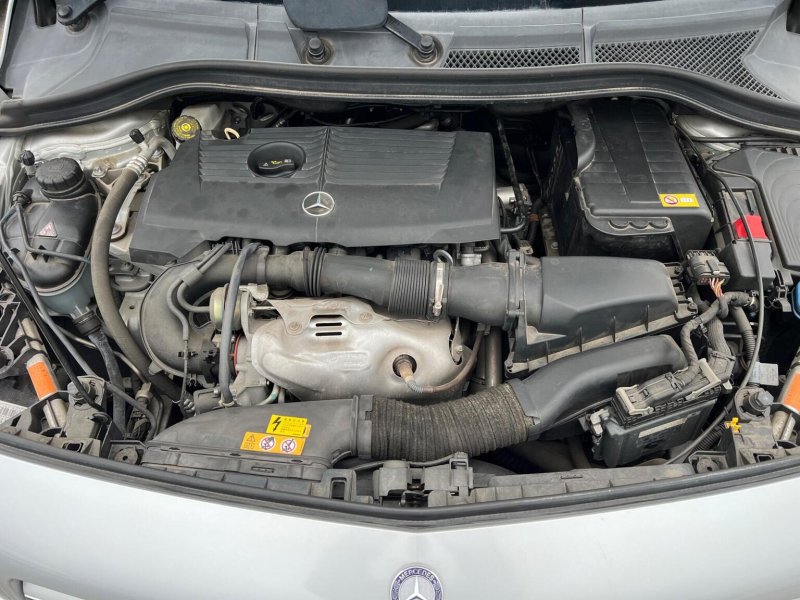 MERCEDES-BENZ B CLASS