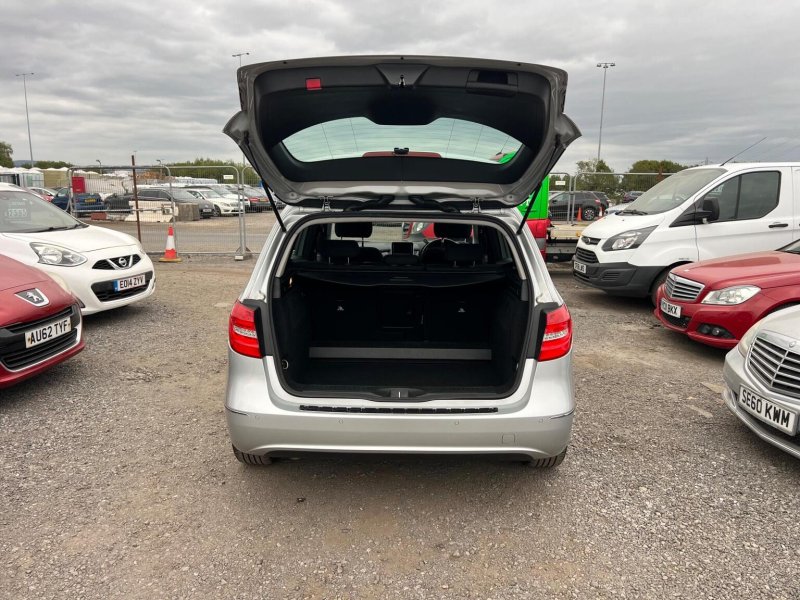 MERCEDES-BENZ B CLASS
