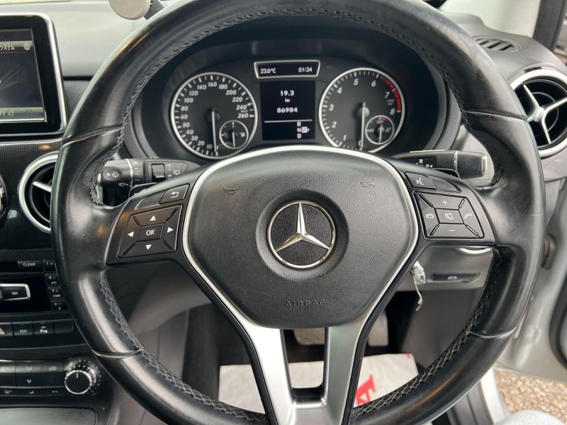 MERCEDES-BENZ B CLASS
