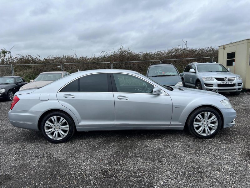 MERCEDES-BENZ S CLASS